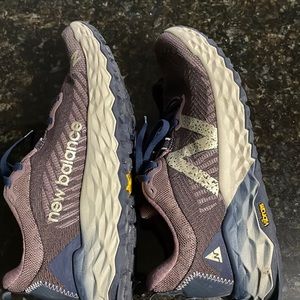 New balance womens trail running shoe, 8.5